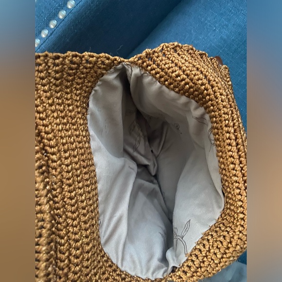 Vintage Crochet Rust Brown with Knots & Oval Lucite Handles Boho Handbag Purse - Picture 3 of 12